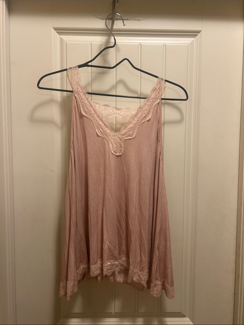 POL Blush S Lace-Trim Chemise Slip - Picture 2 of 6